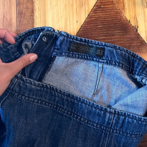 Zara Denim Mini Skirt - Size M - Picture 5 of 5